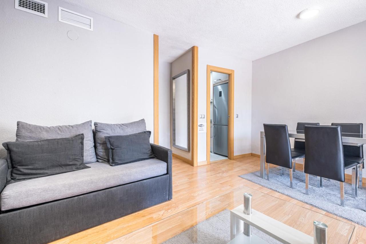 Coblanca 3-3-2 Apartment Бенидорм Екстериор снимка