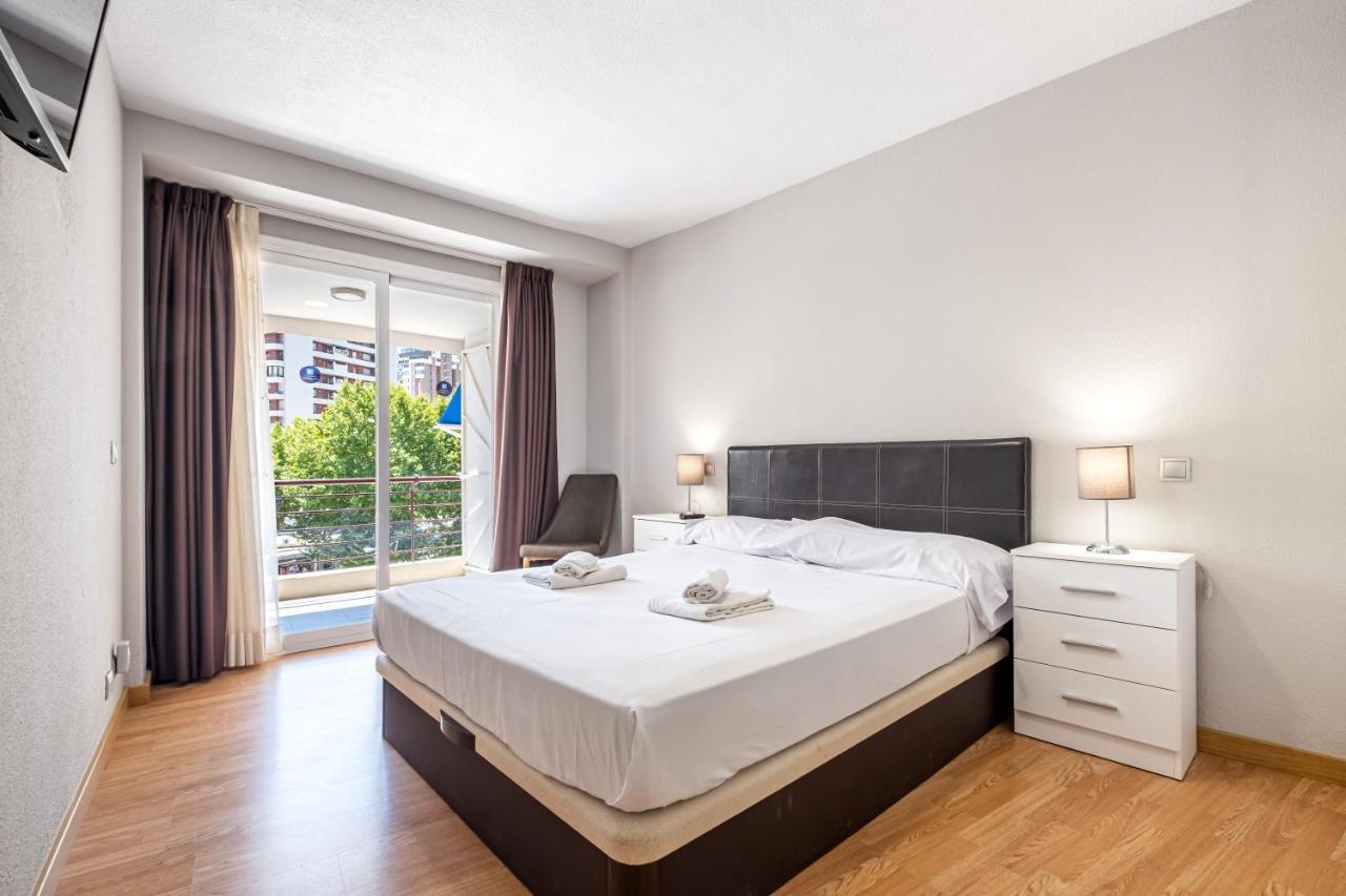 Coblanca 3-3-2 Apartment Бенидорм Екстериор снимка