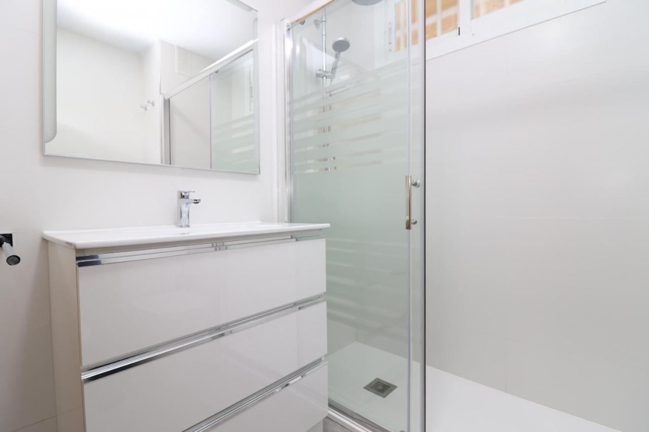 Coblanca 3-3-2 Apartment Бенидорм Екстериор снимка
